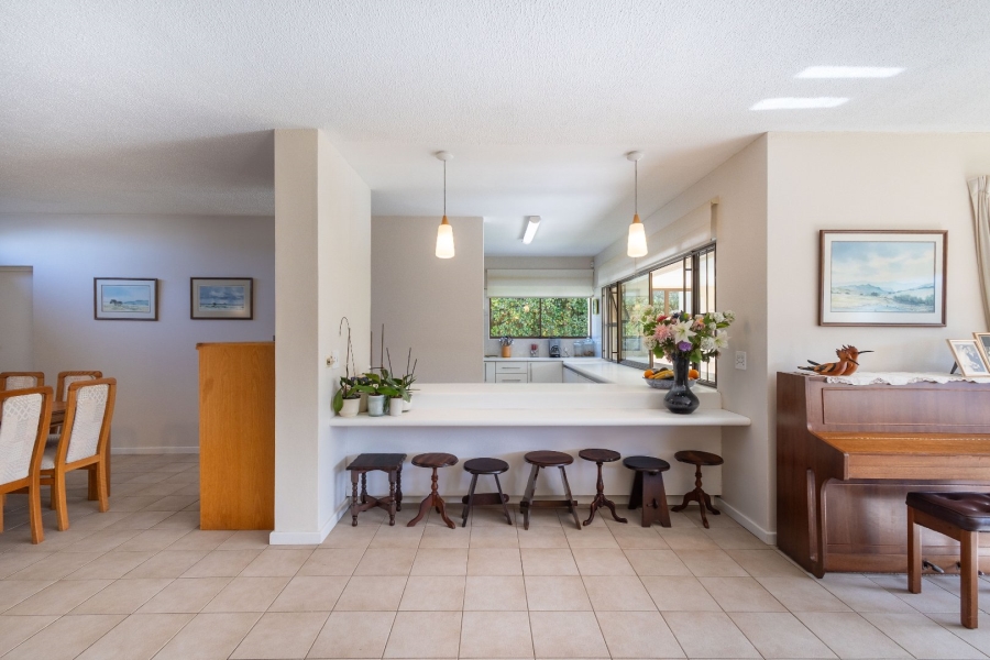 4 Bedroom Property for Sale in Bowtie Western Cape